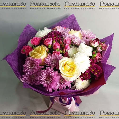 Букет из хризантем «Любовь и дружба»