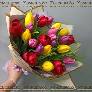 Превью Букет из тюльпанов «Однажды в сказке»