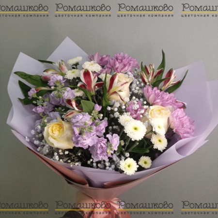 Букет из хризантем «Альпийские луга»