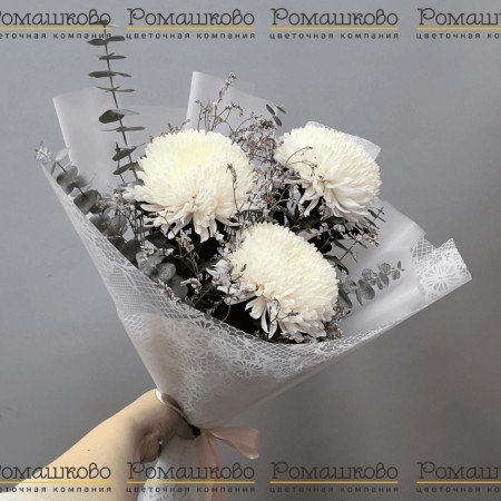 Букет из белых хризантем «Белый танец»