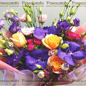 Превью Букет из орхидей «Встреча лета»