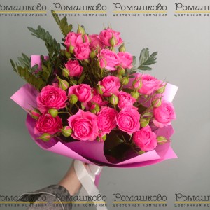 Превью Букет из кустовых роз «Королева»