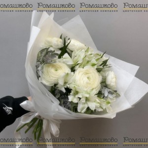 Превью Букет из ранункулюсов «Мечтатели»