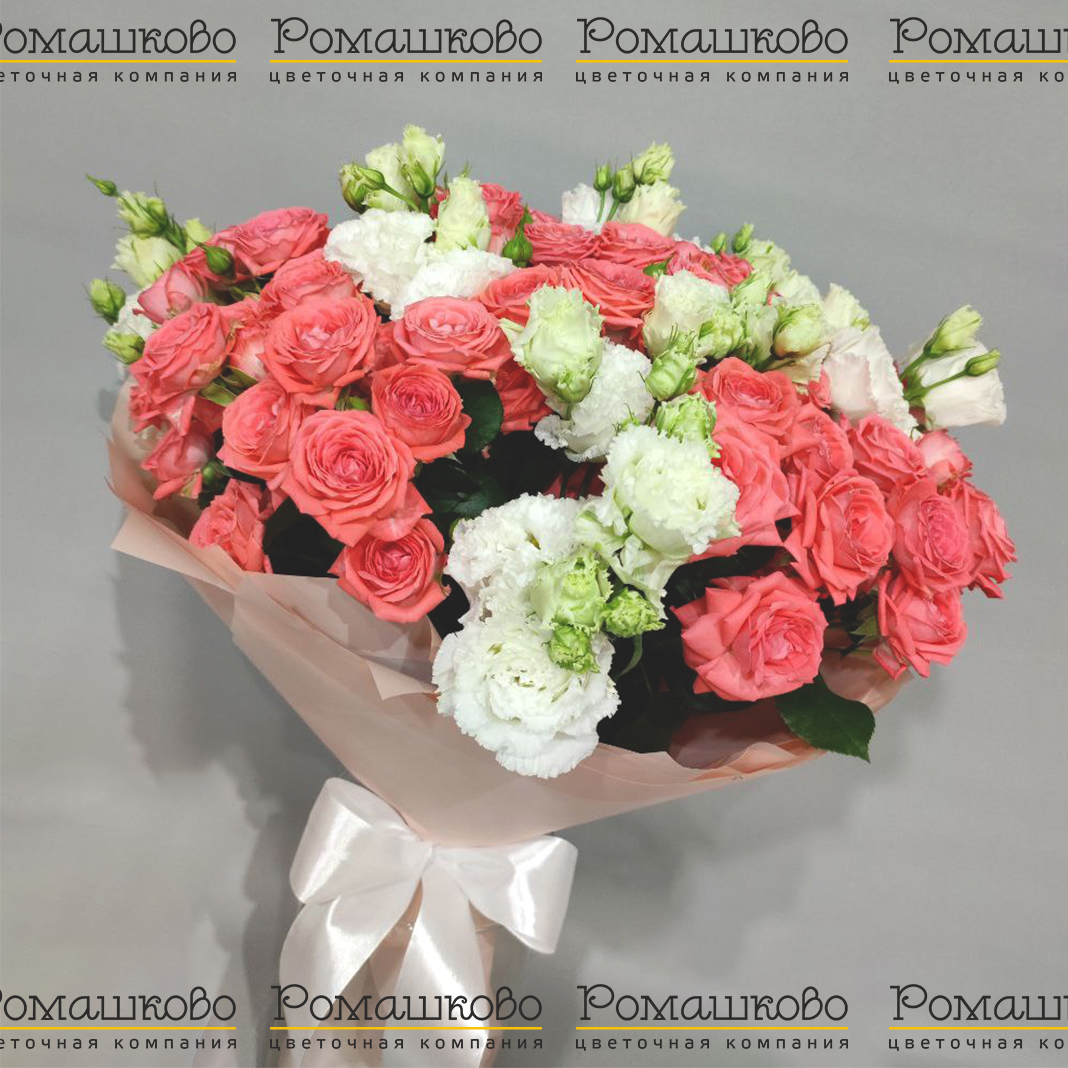 Букет из кустовых роз «Преданность»