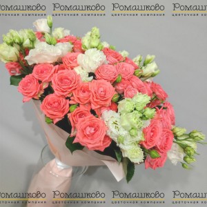 Превью Букет из кустовых роз «Преданность»