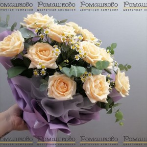 Превью Букет из роз «Светлое небо»