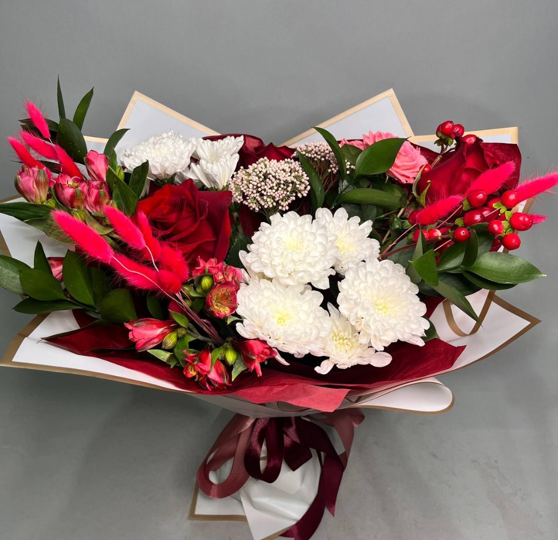 Букет из роз «Бордовое небо»