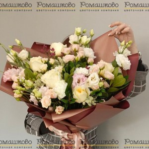 Превью Букет из кустовых роз «Агата кристи»