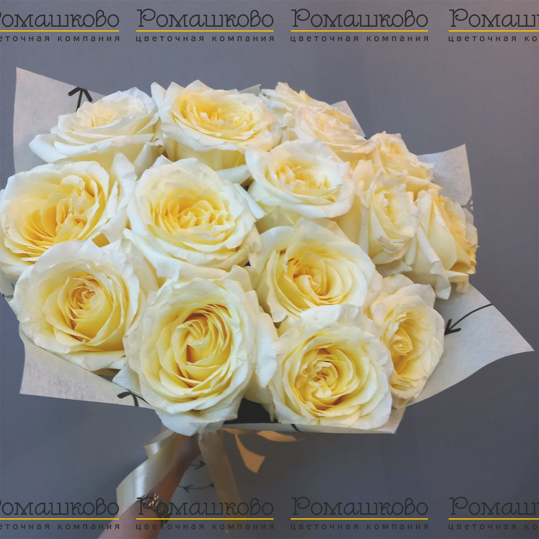 Букет из розы «Лебединое озеро»