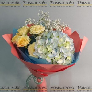 Превью Букет из гортензий «Глубокое синее море»