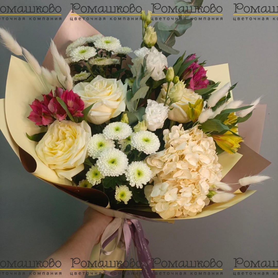 Букет из гортензий «Палитра цветов»