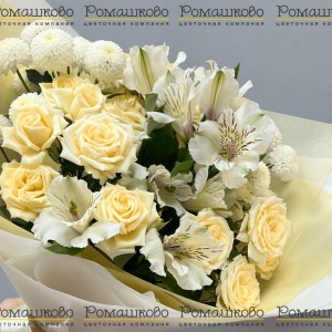 Превью Букет из кустовых роз «Любовь и уважение»