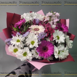 Превью Букет из гербер «Сельская местность»