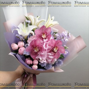 Превью Букет из орхидей «Звездное небо»