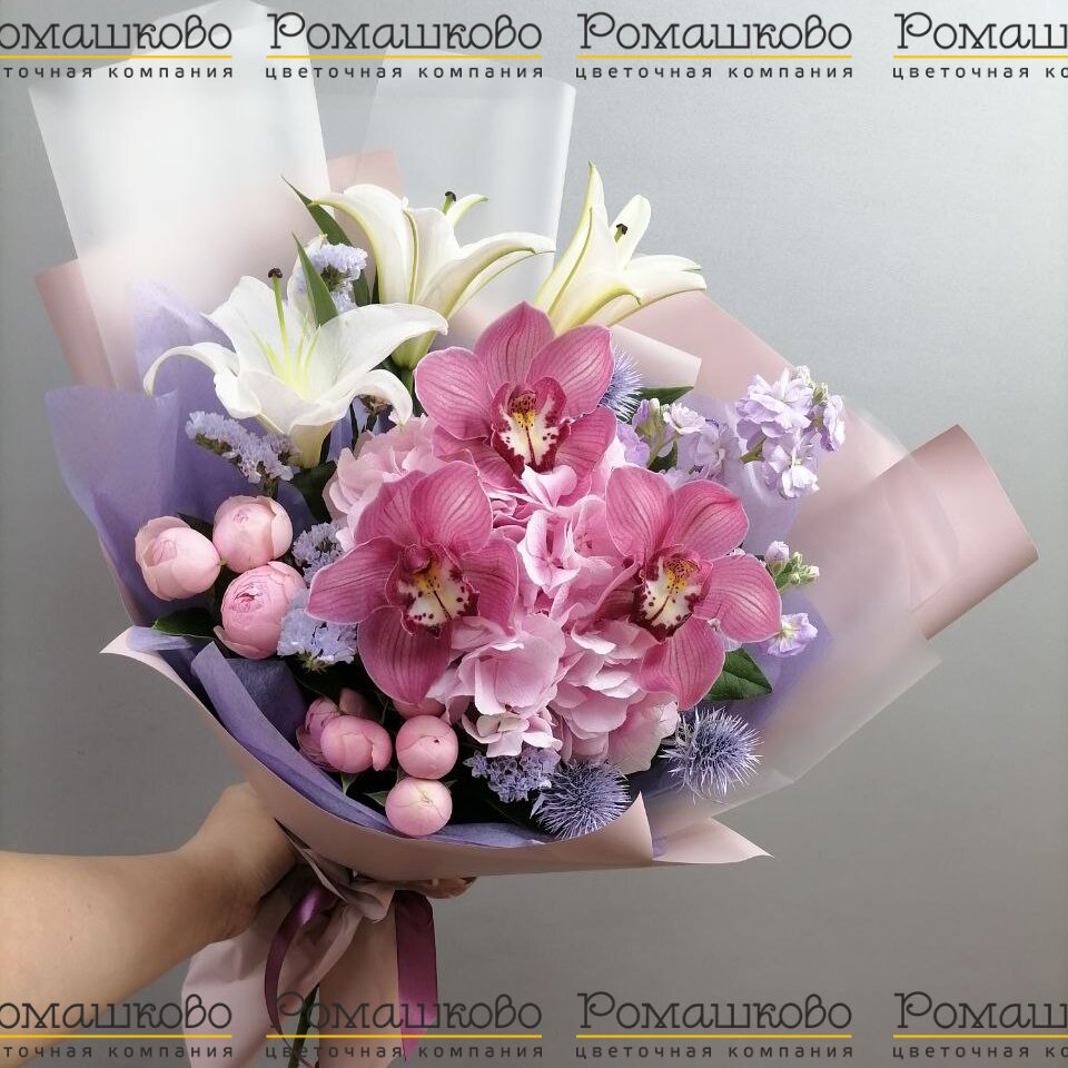 Букет из орхидей «Звездное небо»