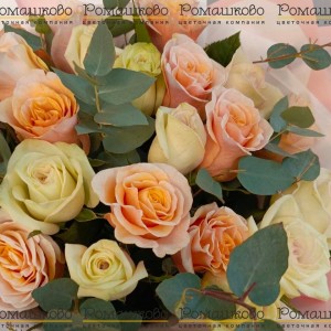 Превью Букет из роз «Золотая рыбка»