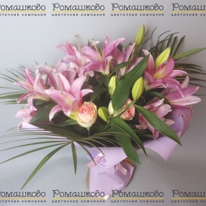 Превью Букет из лилий «Комплимент»