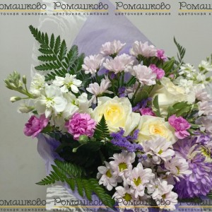 Превью Букет из хризантем «Ветер перемен»