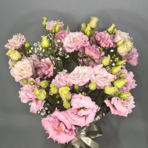 Превью Букет из эустом «Весенняя капель»