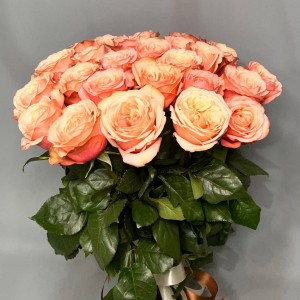 Превью Букет из роз Кахала