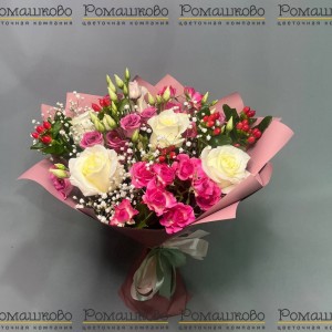 Превью Букет из роз «Взбитые сливки»