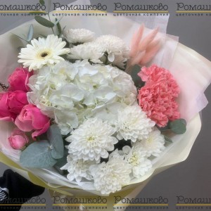 Превью Букет из гортензий «Белые ночи»