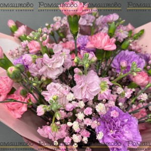 Превью Букет из гвоздик «Аромат женщины»