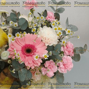 Превью Корзина с цветами «Милые слова»