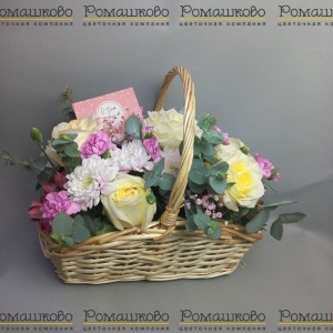 Превью Корзина с цветами «Королева ангелов»