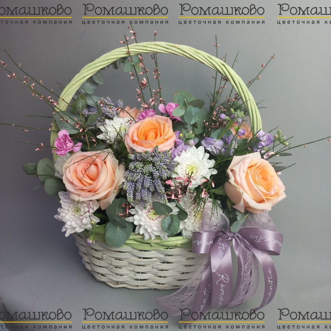 Корзина с цветами «Последняя тайна»