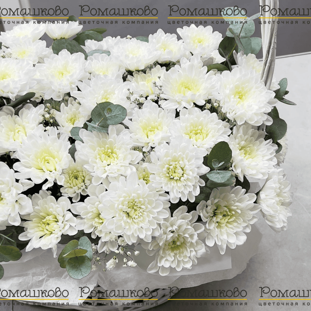 Корзина с цветами «Нечаянная радость»