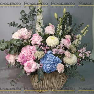 Превью Корзина с цветами «Тайное желание»