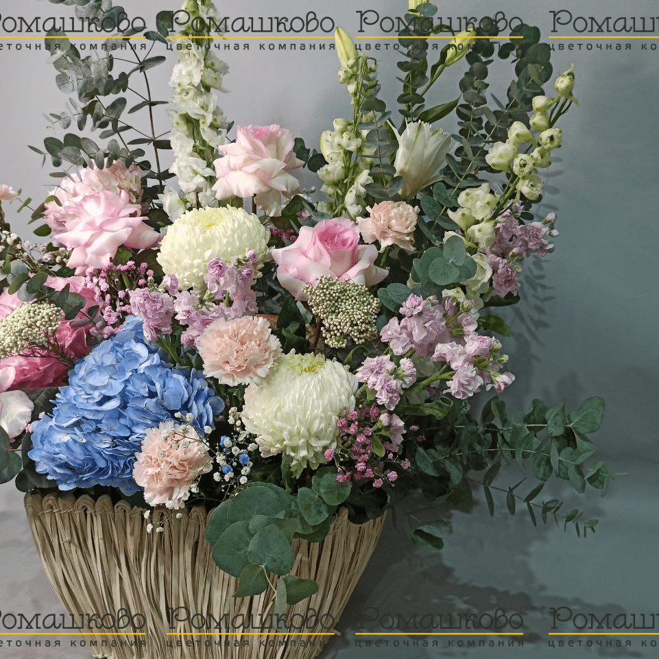 Корзина с цветами «Тайное желание»