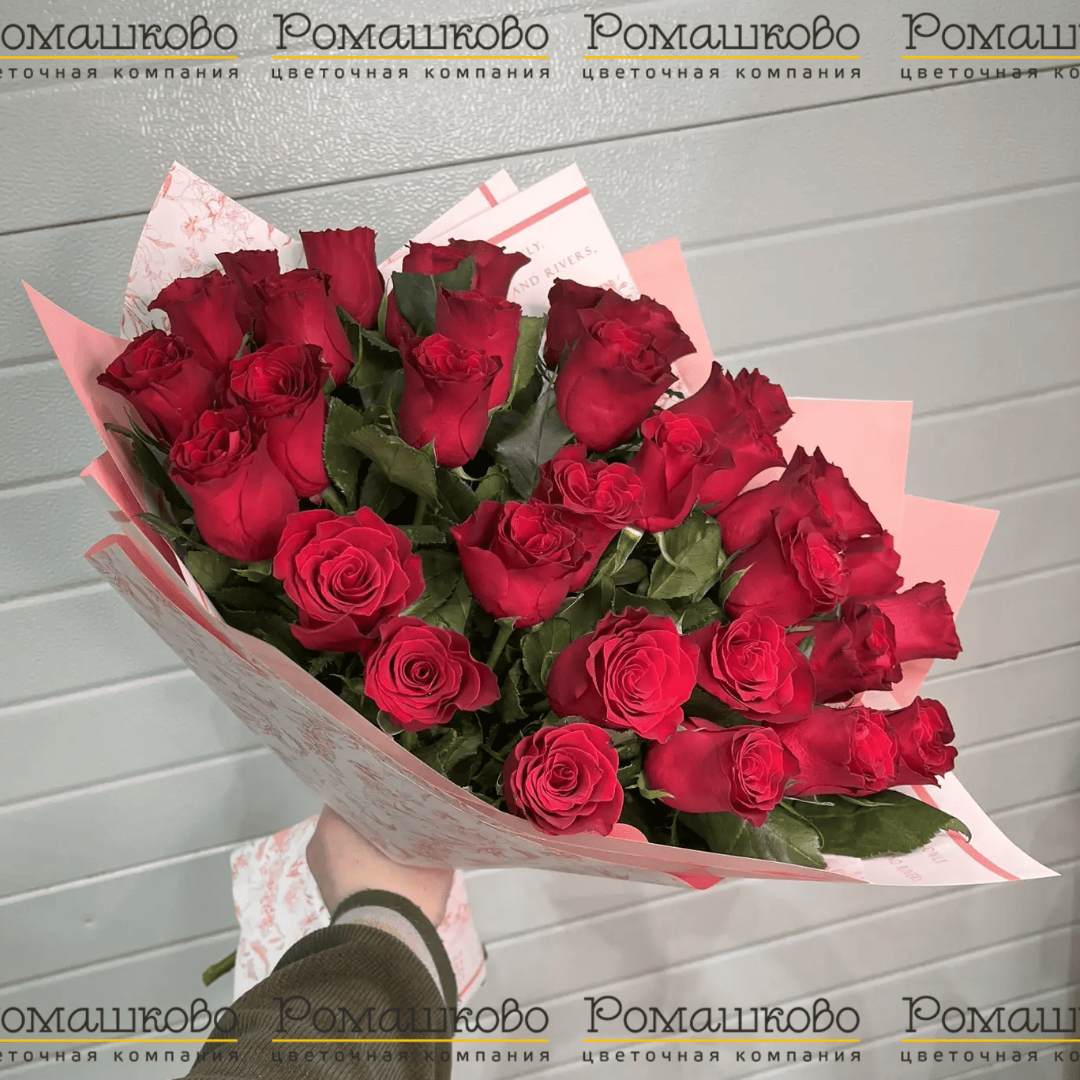 Букет из 35 красных роз