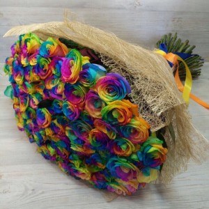 Превью Букет из 101 радужной розы (70см)