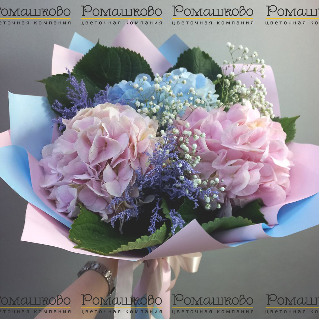 Букет из 3 гортензий