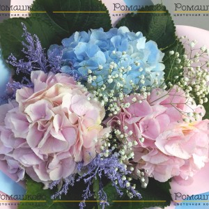 Превью Букет из 3 гортензий