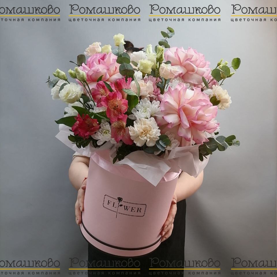 Шляпная коробка цветов «Ясное утро»