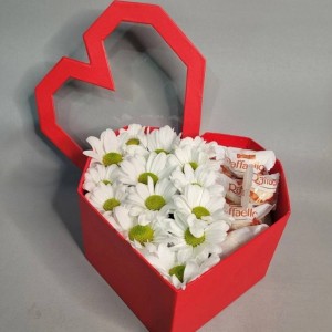 Превью Шляпная коробка цветов с цветами «Сладкая любовь»