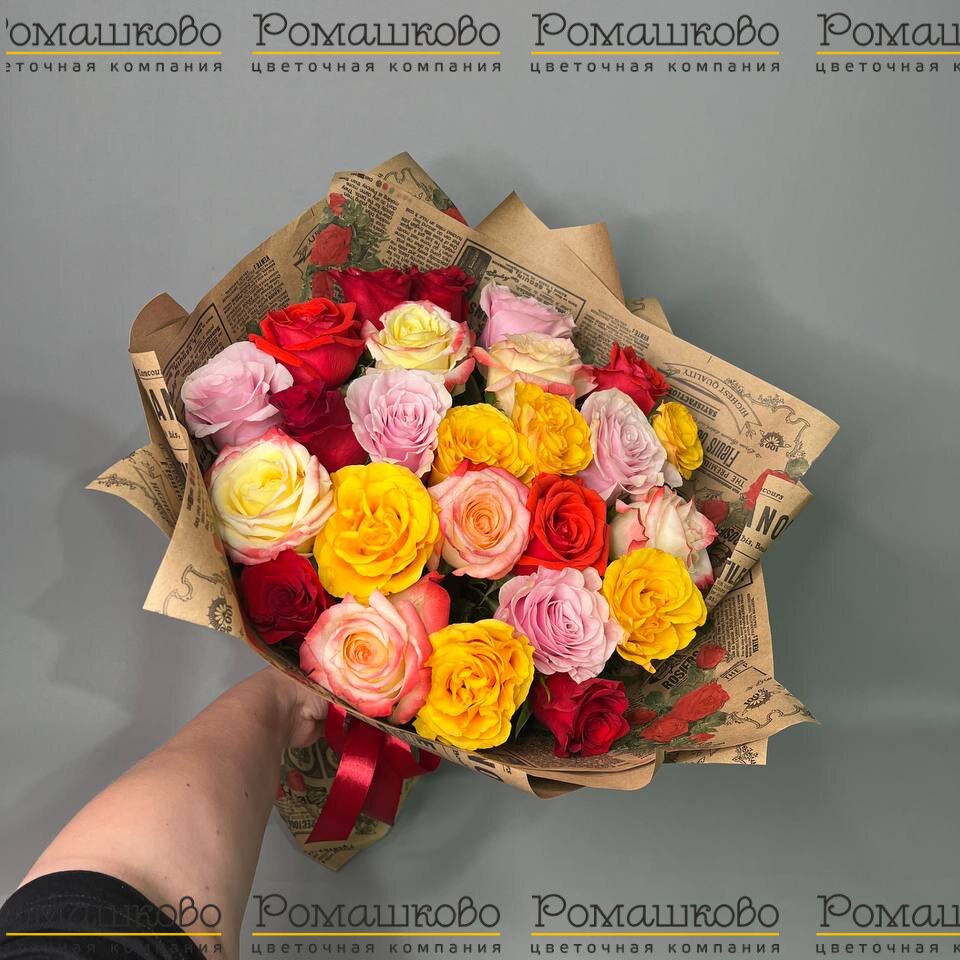 Букет из 25 роз микс