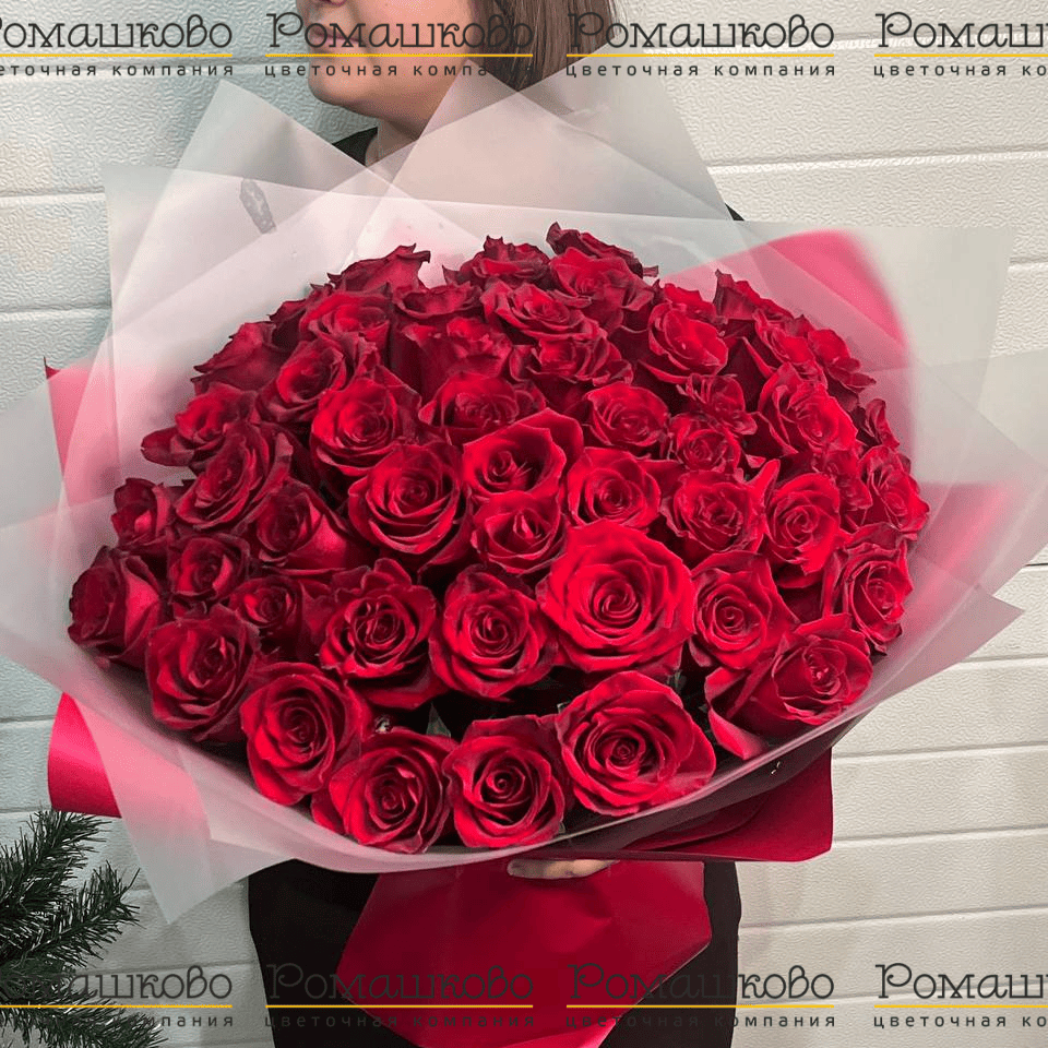 Букет из 51 розы в упаковке (50см)
