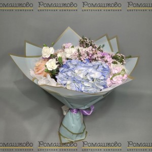 Превью Букет из гортензий «Сахарная вата»