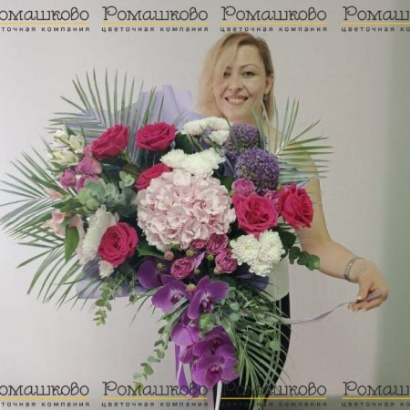 Авторский букет «Розовый туман»