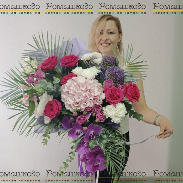 Авторский букет «Розовый туман»