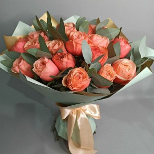 Превью Букет из 23 роз Кахала