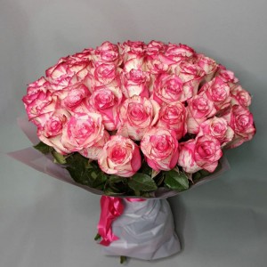 Превью Букет из 51 розы «Меджик»