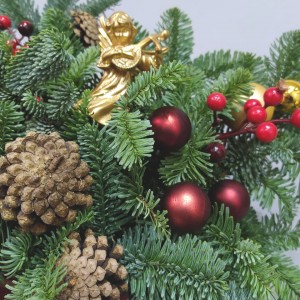 Превью Новогодняя композиция с шишками