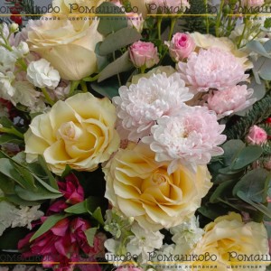 Превью Букет из роз «Аморет»