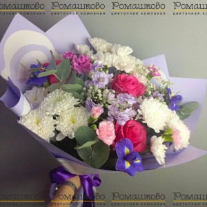 Превью Букет из хризантемы «Микеле»