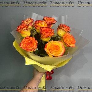 Превью Букет из роз «Яркий день»